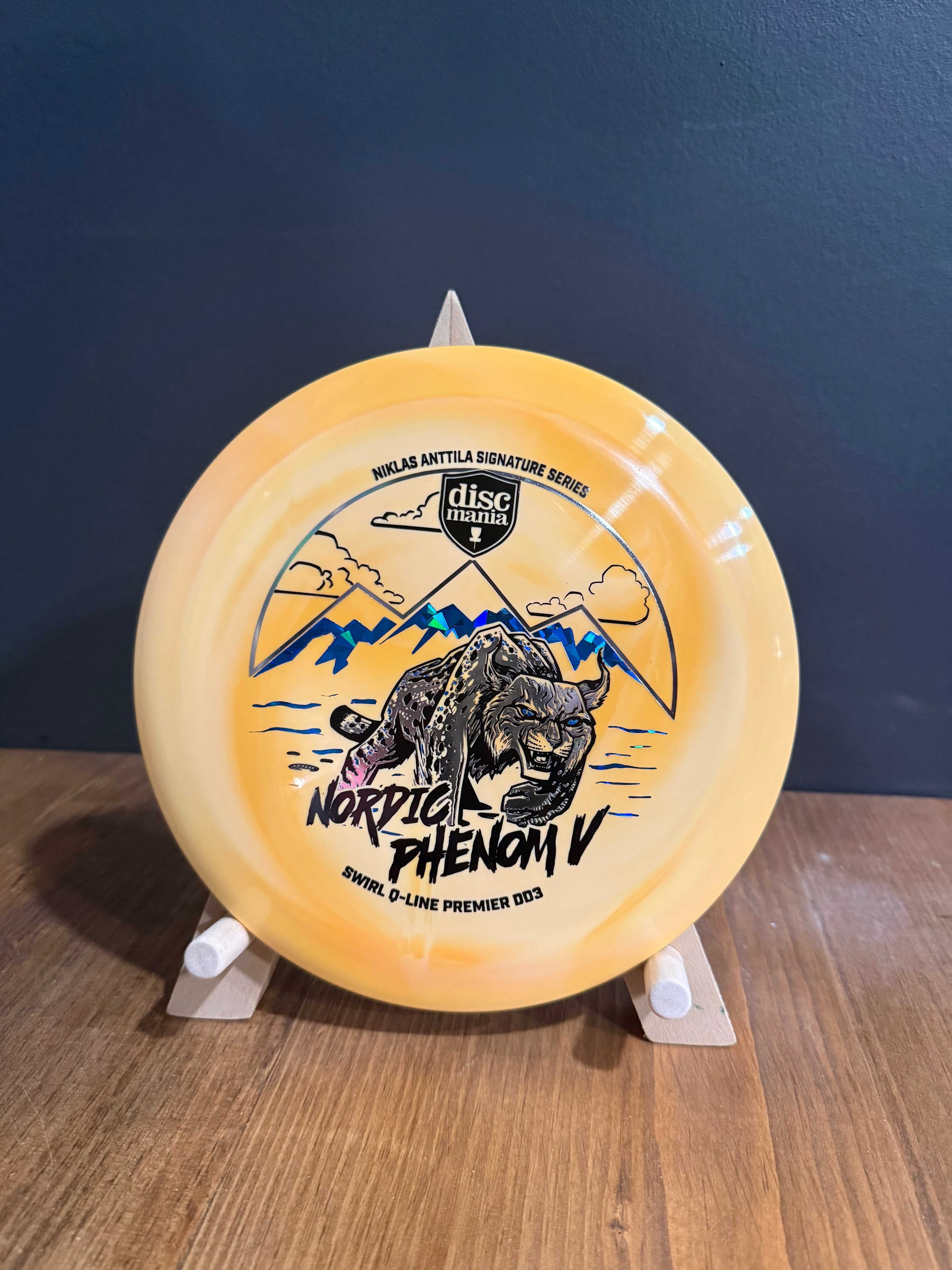 Nordic Phenom 5 - Niklas Anttila Signature Series Swirl Q-Line Premier DD3